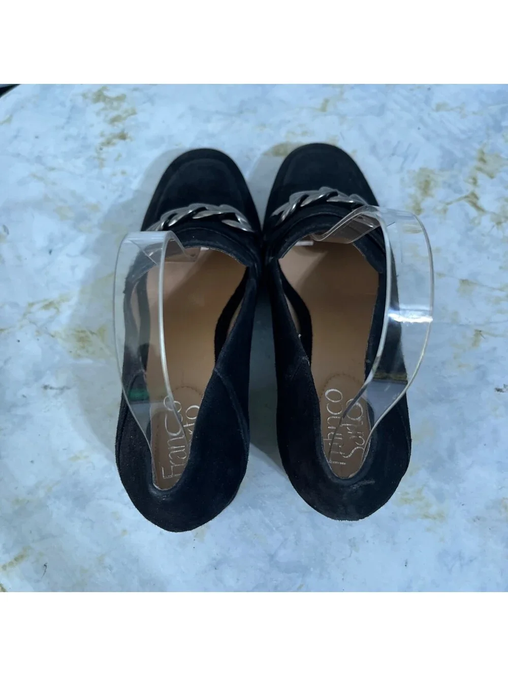 Franco Sarto signs tread